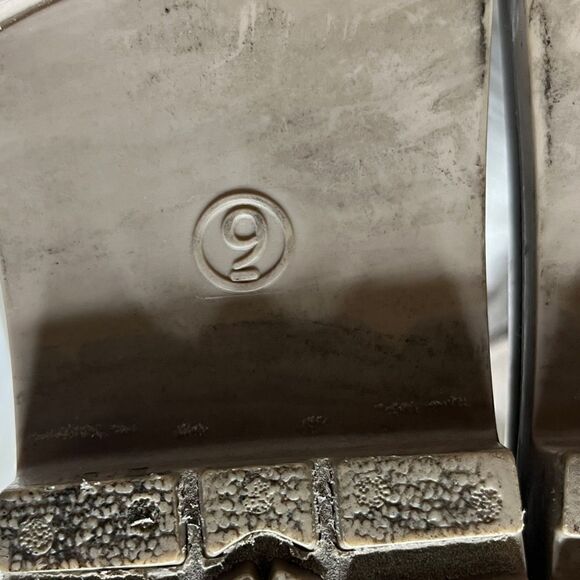 Target High Chelsea Pull On Ankle Booties Taupe Size 9 - Picture 5 of 7